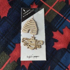 🌸 3 for $20 🌸 Bee & Hive Wooden Ornaments Set of 2